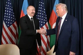 Tramp İlham Əliyevi təbrik etdi