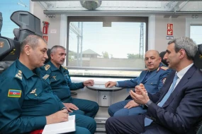 Yüksək vəzifəli məmurlar qatara mindi — Prezident onlara nə tapşırıq verib?