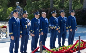 AZAL kollektivi və mülki aviasiyanın digər nümayəndələri Fəxri xiyabanda - FOTOLAR