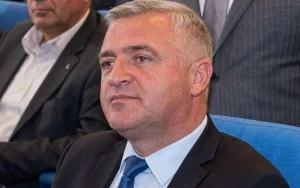 Qalmaqallı məmura cinayət işi açıldı&nbsp;