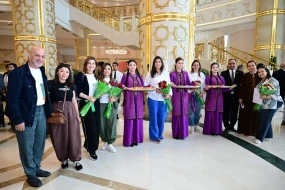 Aşqabad Azərbaycan mədəniyyətini qarşılayır!  - FOTOLAR