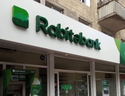 Bu bankda maaş kartlarından pul tutulmasına başlanıldı&nbsp;&nbsp;
