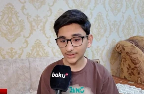 Azərbaycanlı məktəbli \"WhatsApp\"a bənzər tətbiq yaratdı - VİDEO