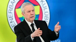 Aziz Yıldırım ilk transferini etdi
