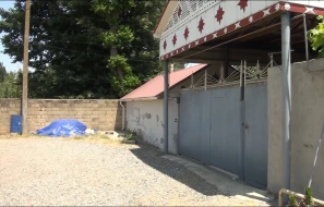 69 yaşlı qadın evində ölü tapıldı: Masallıda dəhşətli qətl - VİDE0