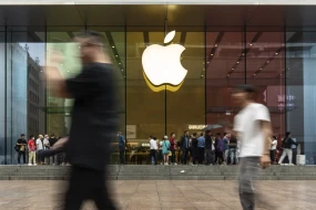 \"Apple\" qiymətlərini artırır - iPhone 18 çox baha olacaq?