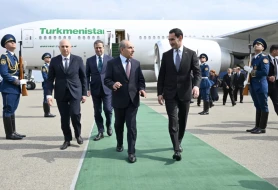 Türkmənistan Prezidenti Azərbaycana gəldi - FOTO