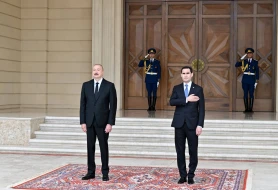 Prezident həmkarını qarşıladı - FOTOLAR