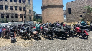 Qanunsuz sürülən motosikletlər duracağa yerləşdirilir - DYP-dən açıqlama