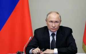 Putin yanacaqla bağlı müşavirə keçirdi