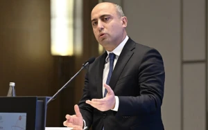 Nazirdən müəllimlərlə bağlı ÇAĞIRIŞ - \"\"Yazıq müəllim\" düşüncəsini dəyişək\"