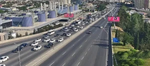 Bakının bu küçələrində sıxlıq var