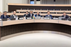 ADY rəhbərliyi Rusiya və İranla müzakirə apardı - FOTOLAR