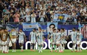 Argentina 1/8 finala yüksəldi