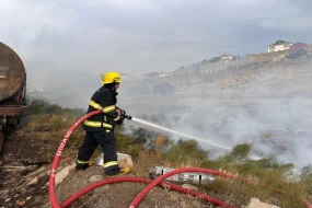 Bakıda quru otluq sahədə YANĞIN