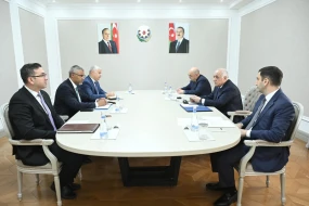 Əli Əsədov Ümumdünya Gömrük Təşkilatının Baş katibi ilə görüşdü