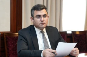 Ceyhun Cəlilova etiraz edib vəzifələrindən ayrıldılar