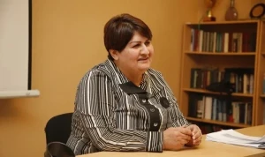 İlhamə Novruzova vəzifəsindən azad edildi