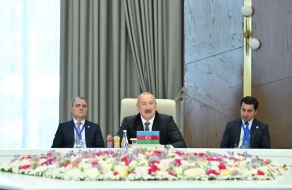Prezident Çolpon-Atada qeyri-rəsmi görüşdə iştirak edir - FOTOLAR