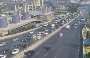 Paytaxtın bəzi küçələrində sıxlıq var