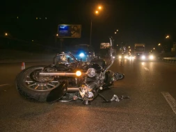 Ucarda motosiklet piyadanı vurdu - Yaralılar var&nbsp;