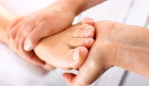 Yayda ayaqlarınız şişirsə, bu xəstəlikdən xəbər verir