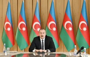 İlham Əliyev İsmayıl Samani türbəsi ilə tanışlıqla bağlı video paylaşıldı