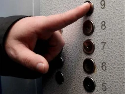 Bakıda minlərlə sakin risk altında - Köhnə liftlər nə vaxt dəyişdiriləcək?