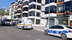 3 yaşlı uşaq 3-cü mərtəbədən yıxıldı – Vəziyyəti ağırdır