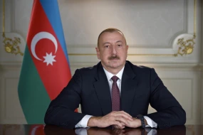 &nbsp;İlham Əliyev Emoməli Rəhmonu təbrik etdi