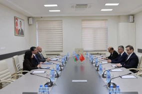 Media və Yayım Şurasında Türkiyə nümayəndə heyəti ilə görüş keçirildi - FOTO
