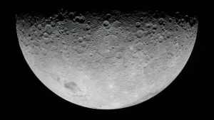 NASA Ayda nəhəng krater aşkarladı&nbsp;&nbsp;