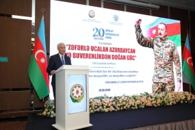Nizamidə Dövlət Suverenliyi Günü münasibətilə konfrans keçirildi - FOTOLAR