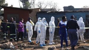Evə silahlı hücum - 11 nəfər həlak oldu