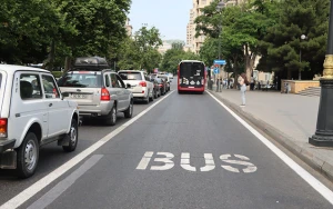 Bakı-Sumqayıt yolunda yeni avtobus zolağı təşkil olundu
