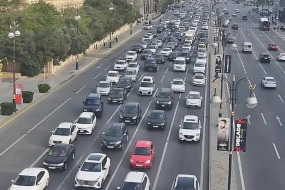 Bakıda 17 istiqamətdə tıxac var - SİYAHI