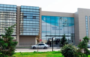 Abşeron xəstəxanasının baş həkiminin müavini bıçaqlandı 