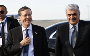 İsrail Prezidenti Azərbaycana gəldi - FOTOLAR