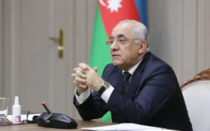 Əli Əsədovdan elektron kredit sistemi ilə bağlı QƏRAR