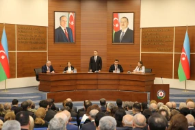 Nizami rayonunda müşavirə keçirildi - FOTOLAR