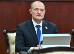 “Fikir ayrılıqları təzyiq və ittihamlarla deyil, dialoq yolu ilə müzakirə olunmalıdır” - Razi Nurullayev
