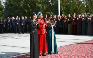 Leyla Əliyeva MAMA “Ana təbiət” beynəlxalq incəsənət sərgisində - FOTOLAR