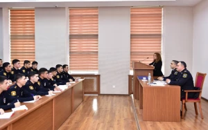 Polis Akademiyasında ixtisaslaşmış mütəxəssislərin iştirakı ilə dərslər keçirilir - FOTOLAR