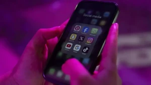 \"Meta\"ya \"Facebook\" və \"Instagram\" İDDİASI